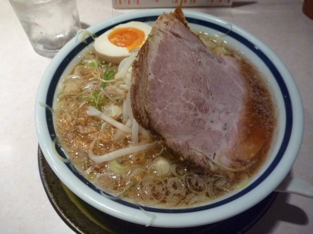 醤油ラーメン(\840)
