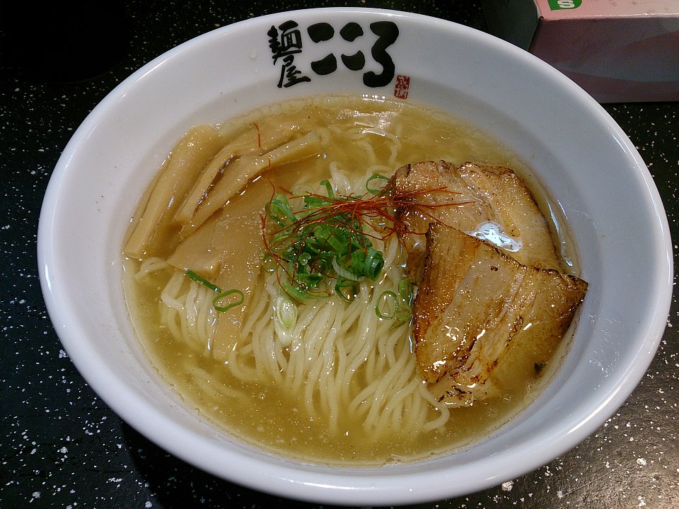 塩ラーメン(\730)