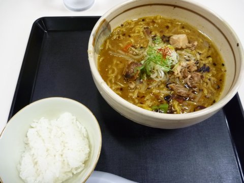 味噌カレーらぁめん(\950)