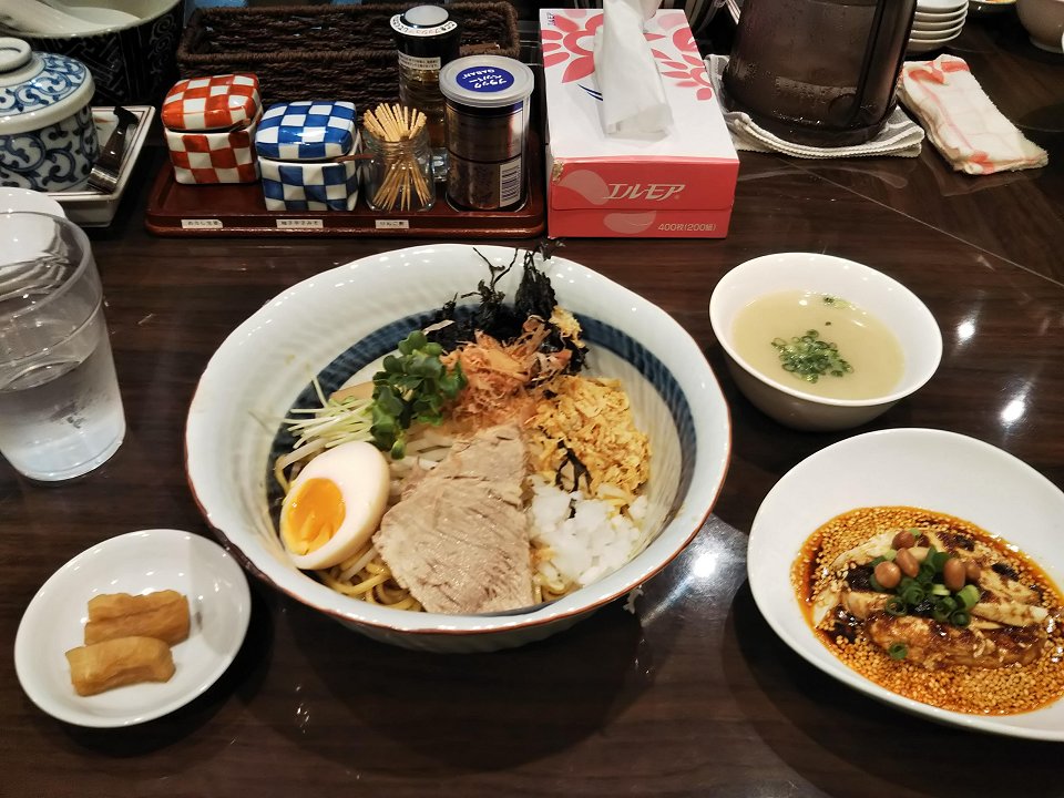 バンメン(旨辛油そば)ミニよだれ鶏セット(\1000)