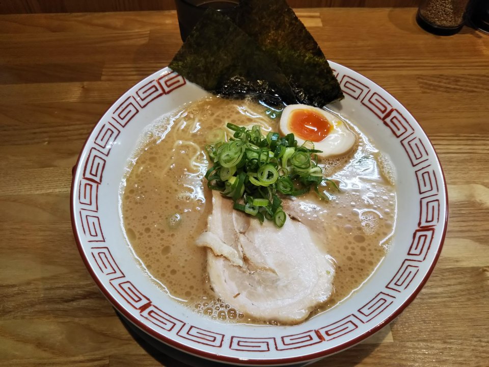 濃厚中華そば(\680)