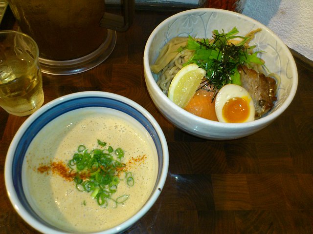 しゃけつけめん(\950)